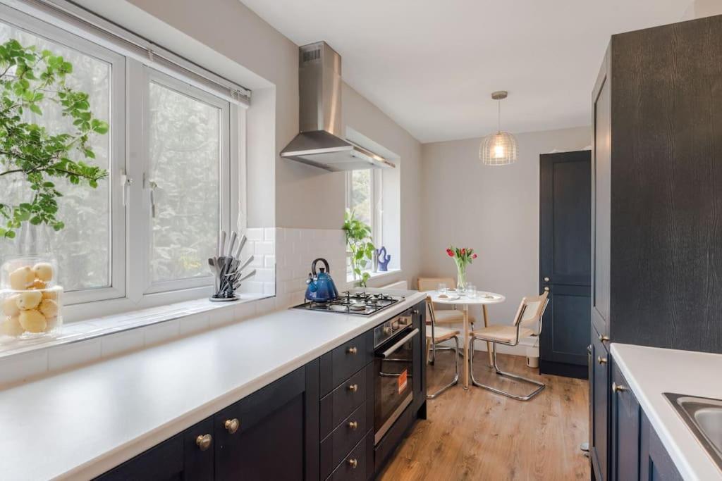 The Clissold, Two Bedroom Apartment N5 London Exterior foto