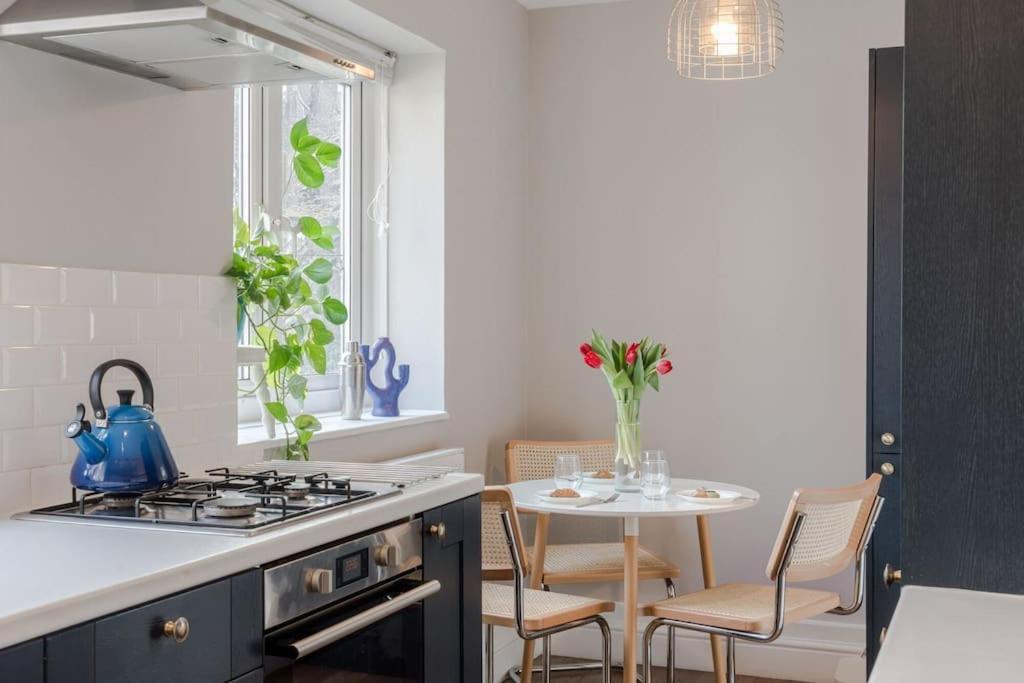 The Clissold, Two Bedroom Apartment N5 London Exterior foto